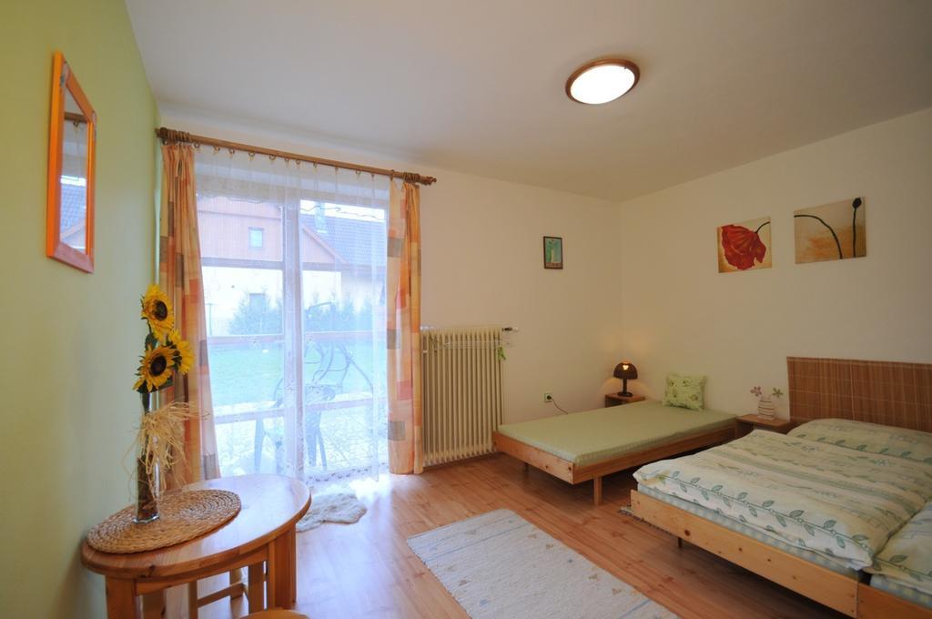 Katka A Martin Samostatny Apartman S Vlastnym Vchodom Liptovský Mikuláš الغرفة الصورة